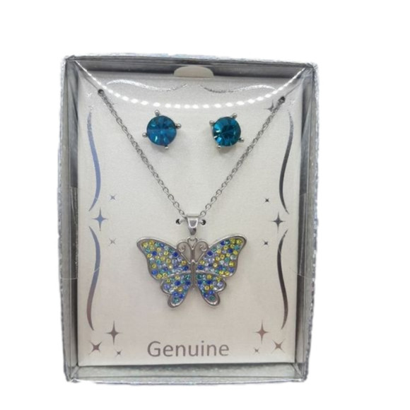 Butterfly CZ Necklace & Post Earring Set New - Picture 1 of 2
